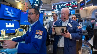 Major Indexes Close Higher as Tech, Crypto-Related Stocks Rebound