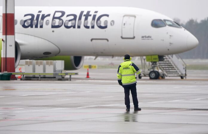 airBaltic rating downgraded: Fitch warns of weak financial flexibility and uncertain IPO timeline