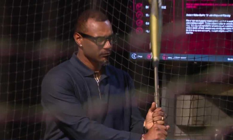 Adam Jones shows support at Field of Futures fundraiser