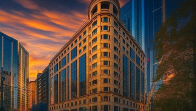 ASX 200 Slips on Christmas Eve as Banks Weigh, Miners Hold Up on Record Metals