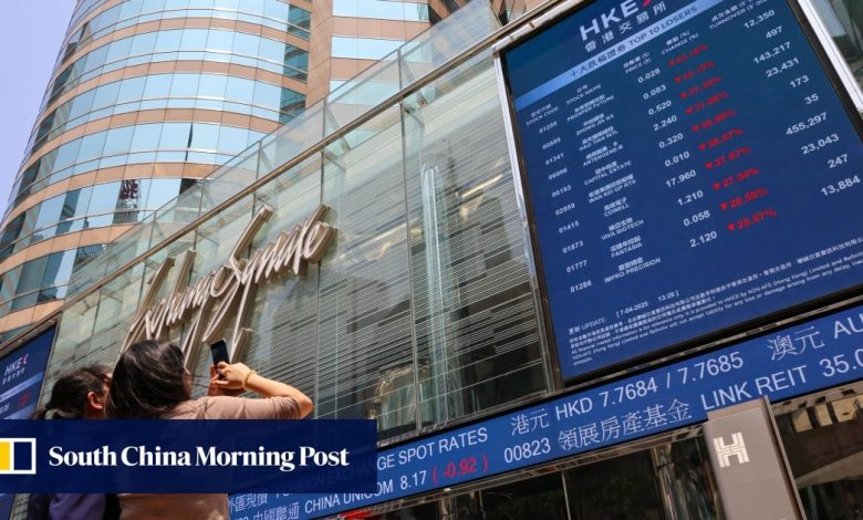 Hong Kong stocks resume decline as tech giants stumble on AI bubble jitters