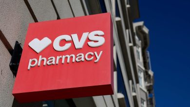 CVS lifts outlook, Home Depot remains cautious, AutoZone earnings