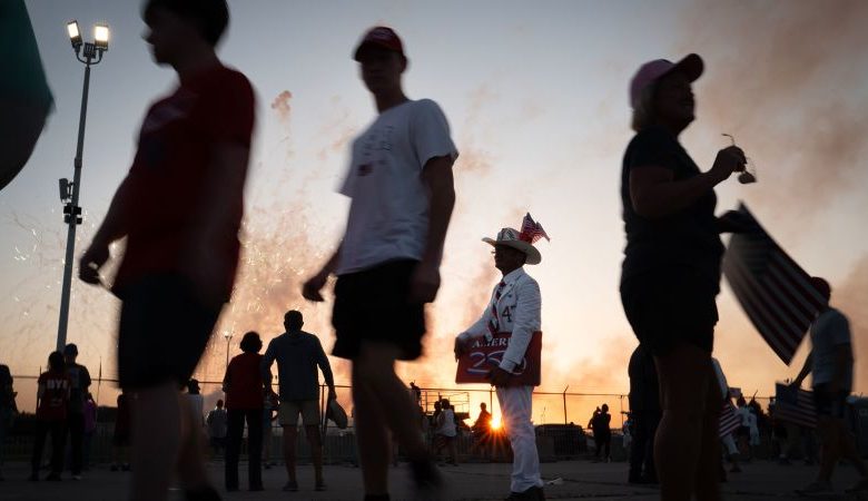 Who loves Trump? Apparently fewer people than ever