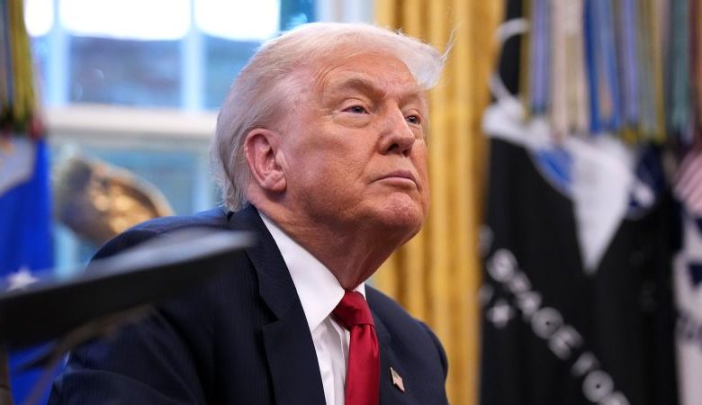 Trump to hold Venezuela Oval Office meeting amid growing questions about his military moves