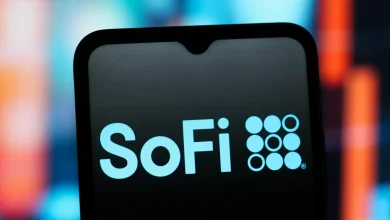 SoFi Technologies Stock Slides After-Hours On .5B Equity Offering Amid Fresh Expansion Into Crypto Services