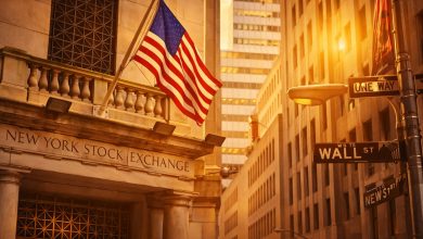 Year-End Volatility, Holiday Trading Hours, IPO Momentum, and the Race Toward 24/5 Markets