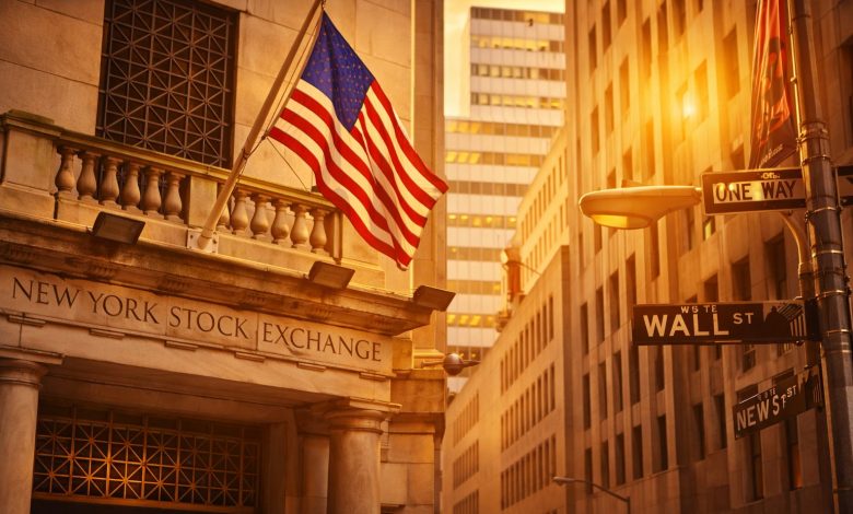 Year-End Volatility, Holiday Trading Hours, IPO Momentum, and the Race Toward 24/5 Markets