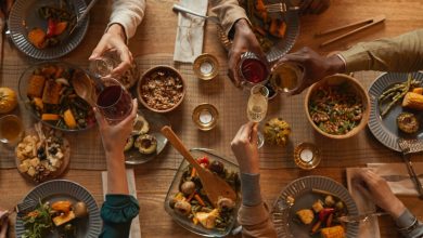 Learn the art of talking politics at the holiday table