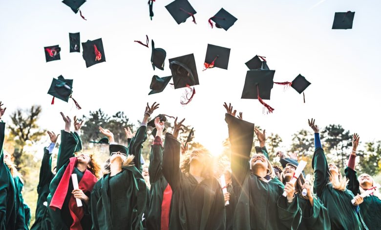 How To Avoid Defaulting On Your Federal Student Loans