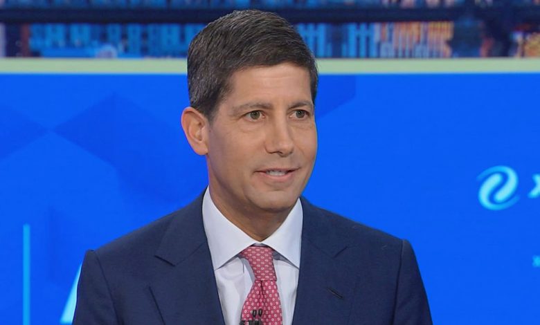 Trump nominates Kevin Warsh for Federal Reserve chair to succeed Jerome Powell