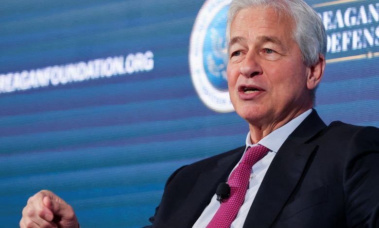 Trump threatens to sue JPMorgan Chase for ‘debanking’ him