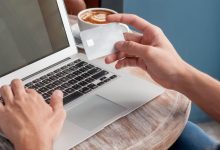 Did Strong Earnings, Market Share Gains and Executive Incentives Just Shift Chewy’s (CHWY) Investment Narrative? Did Strong Earnings, Market Share Gains and Executive Incentives Just Shift Chewy’s (CHWY) Investment Narrative?