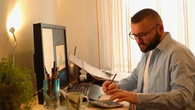 Watching Your Wallet: Financial experts share tips for starting the new year with a strong budget