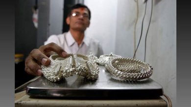 Silver & Gold Prices Hit Record Highs: Rediff Moneynews Silver & Gold Prices Hit Record Highs: Rediff Moneynews