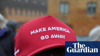 UK politicians condemn Trump’s threat to impose tariffs over Greenland | Greenland