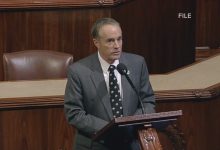 Chris Collins seeks political comeback, seeks House seat in Florida