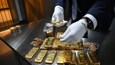 Gold rush ends and Big Tech earnings reveal mixed fortunes