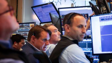 Major Stock Indexes Are Mixed on Busy Earnings Day; S&P 500 Hits All-Time High, Nasdaq Surges; UnitedHealth Weighs on Dow