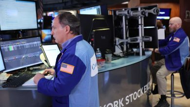 Stock Futures Tick Higher Ahead of Jobs Report, Possible Supreme Court Tariff Ruling