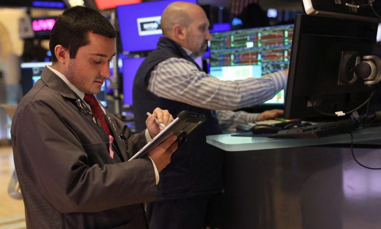 Stocks Tumble After Flurry of Bank Earnings, Inflation and Retail Sales Data; Gold, Silver Set Fresh Record Highs Stocks Tumble After Flurry of Bank Earnings, Inflation and Retail Sales Data; Gold, Silver Set Fresh Record Highs