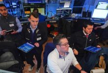 US stocks rise as gold hits another record