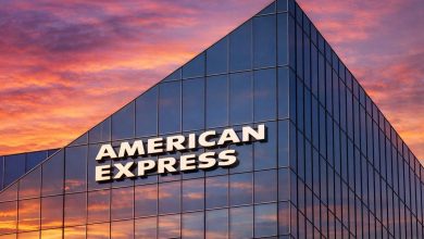 AXP slips into New Year’s market holiday as earnings loom