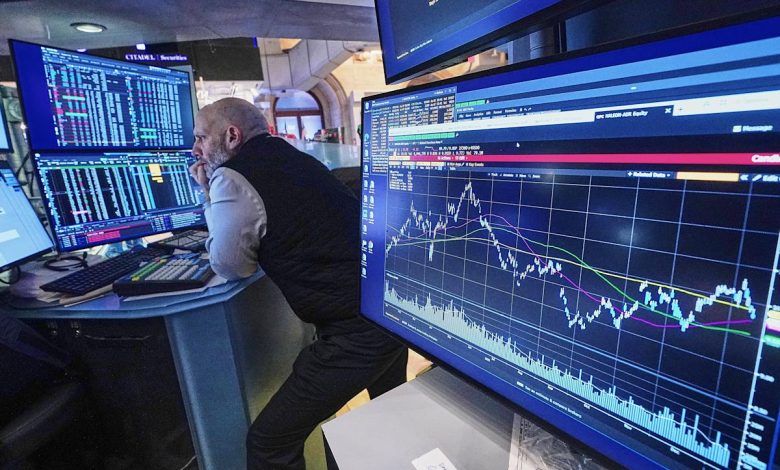 Dow, S&P 500, Nasdaq futures steady as bank earnings roll in, tariff ruling looms