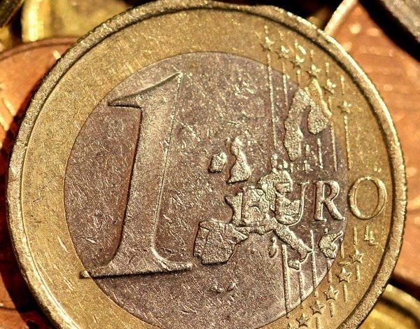 Quiet Rally, Firm Fundamentals and a Market Waiting for a Spark