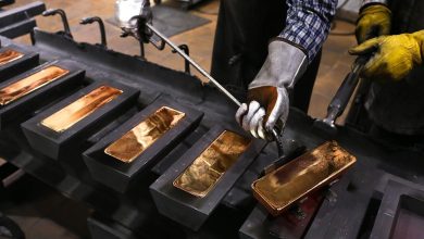 Gold, Silver Fall as Traders Brace for Wider Index Rebalancing