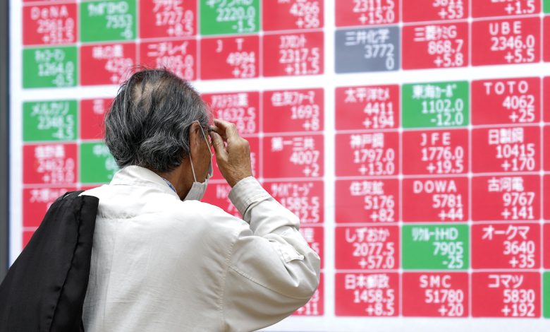 Asian stocks set to start 2026 tepidly after recent drop