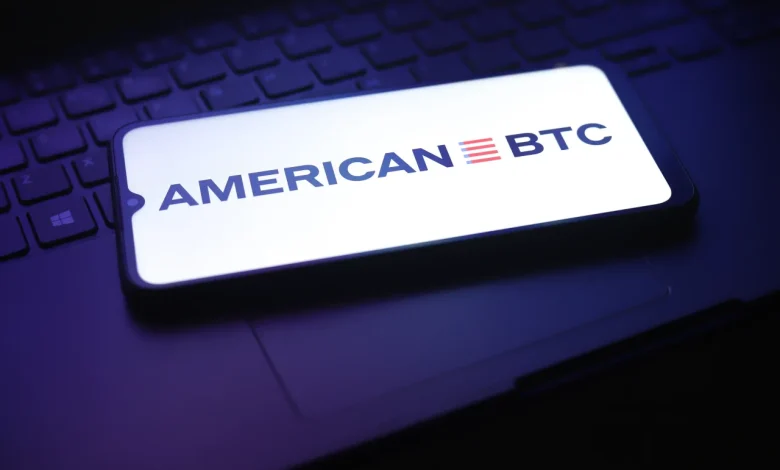 Trump-Linked Crypto Stocks Edge Higher Amid Geopolitical Crisis