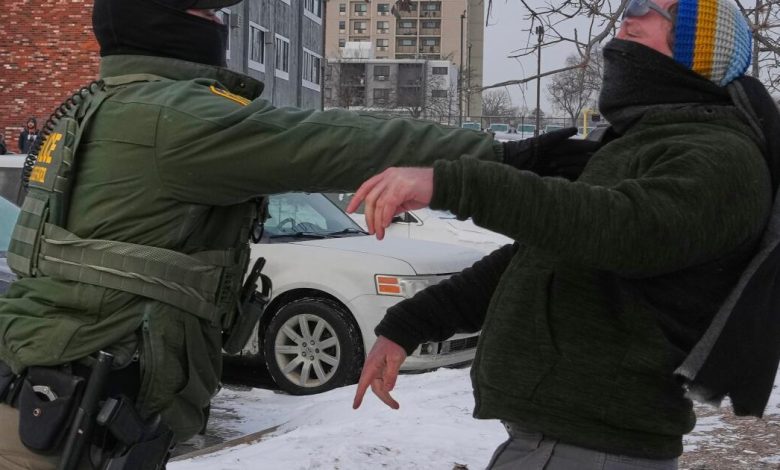 Trump’s playbook falters in crisis response to Minneapolis shooting