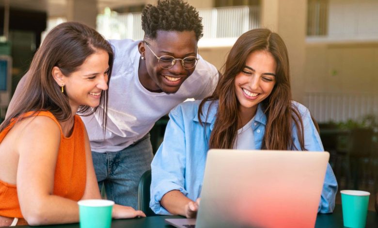 How a TikTok trend is making personal finance admin a communal activity