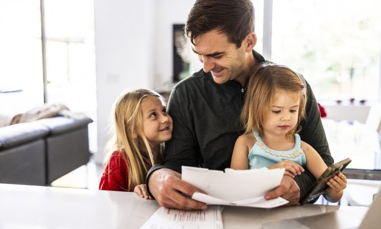 Here’s the earned income tax credit eligibility for 2025 returns