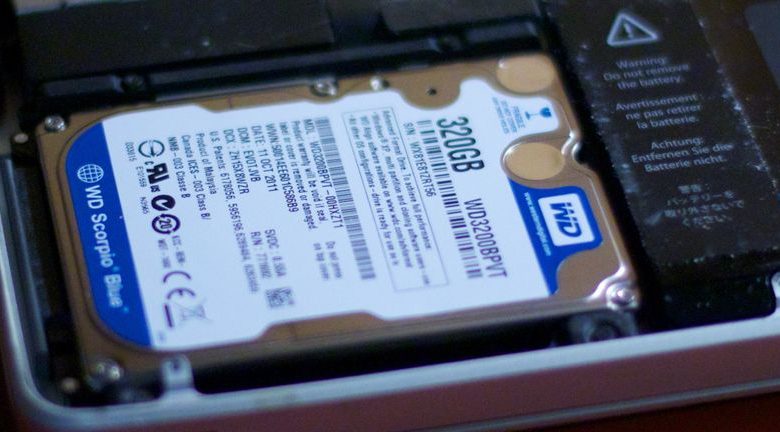 Western Digital Earnings Beat And AI Storage Plans Draw Investor Focus