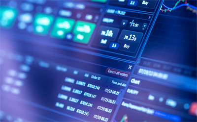 Valuations of gold mining stocks remain low, with long-term gold price expected to reach ,000.