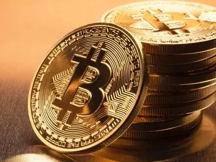 Bitcoin More Attractive Than Gold, This Scenario to Propel Bitcoin to 6,000