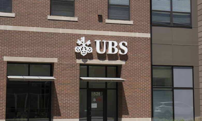 UBS Group states that the AI ‘hit list’ has been updated, with 0 billion in corporate loans facing default risks.