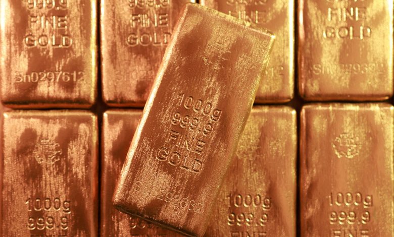 Gold climbs to 3-week high as US tariff ruling stokes uncertainty
