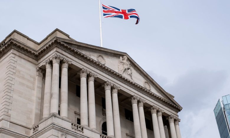 Investor Insights: UK House Price Outlook, Gold and Silver Crash, Magnificent Seven Earnings