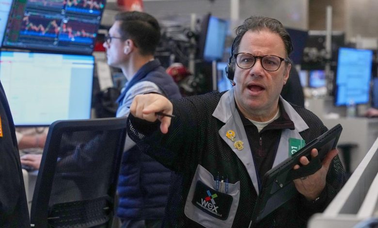 Dow, S&P 500, Nasdaq futures edge up with rate-cut bets, Walmart earnings in focus Dow, S&P 500, Nasdaq futures edge up with rate-cut bets, Walmart earnings in focus