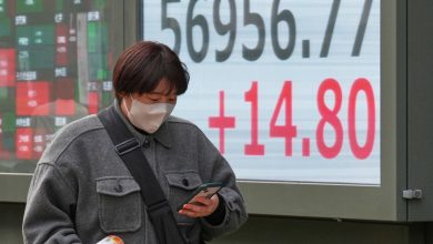 US stocks edge higher after swinging through worries about AI and the economy | World