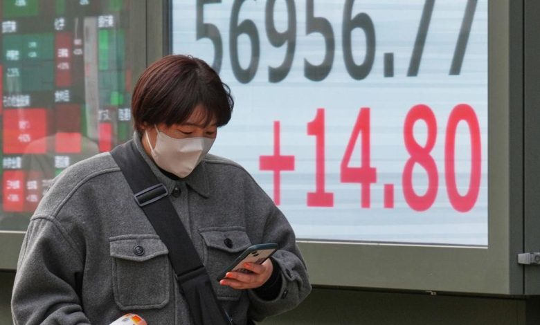 US stocks edge higher after swinging through worries about AI and the economy | World US stocks edge higher after swinging through worries about AI and the economy | World