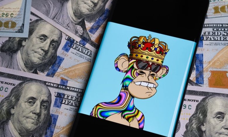 People Share The Dumbest Things They’ve Seen Others Do With Money. From Buying Boats And NFTs To Thousands Spent On Candy Crush And SPAC Stocks People Share The Dumbest Things They’ve Seen Others Do With Money. From Buying Boats And NFTs To Thousands Spent On Candy Crush And SPAC Stocks