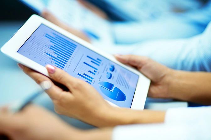 Software Stocks in Turmoil: AI, Fed Policy, and Chip Shortages Hit Qualcomm, Arm, Alphabet – News and Statistics