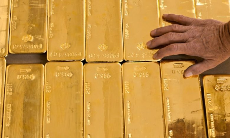 Central bank uncertainty boosts demand for precious metals