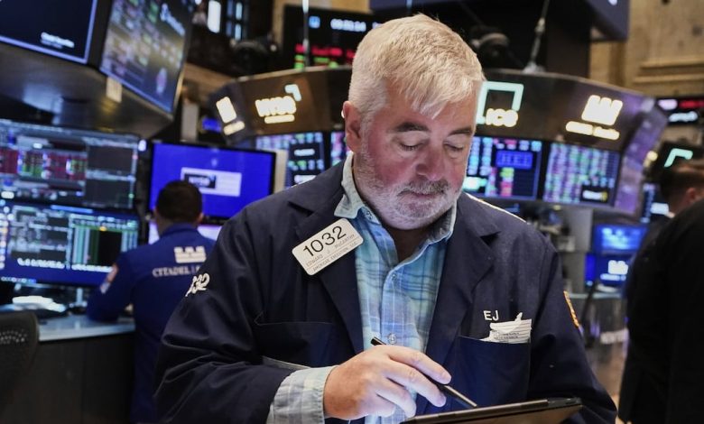 Global stocks in lobbying, credit data and exchanges Global stocks in lobbying, credit data and exchanges