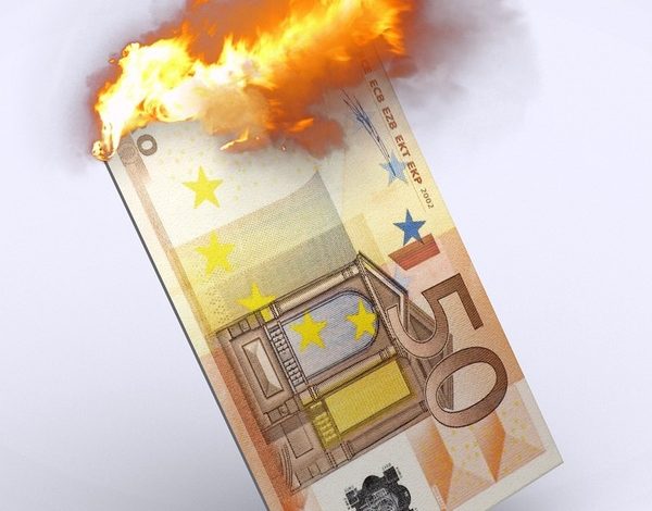 Massive Safe-Haven Opportunity or Trapped Bull Market Risk?