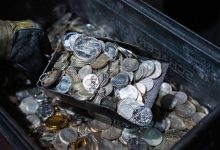 Coin shops say they’re swimming in so much silver and gold that they’re having to limit purchases