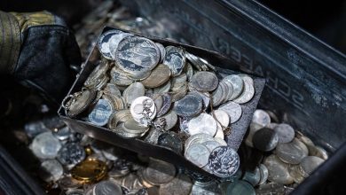 Coin shops say they’re swimming in so much silver and gold that they’re having to limit purchases